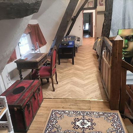Chaumiere Du Chateau D'O Et Sa Mini Ferme ,Gite 21Couchages Goupil-Othon Exterior foto