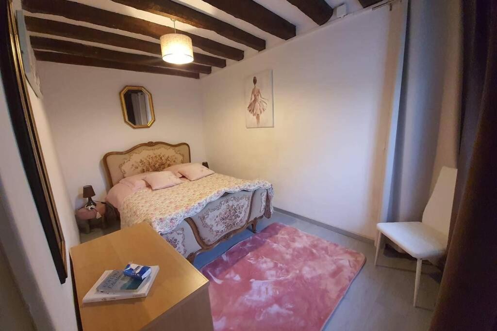 Chaumiere Du Chateau D'O Et Sa Mini Ferme ,Gite 21Couchages Goupil-Othon Exterior foto